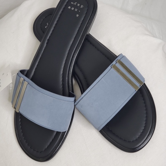 Blue Slide Sandals - Picture 4 of 6